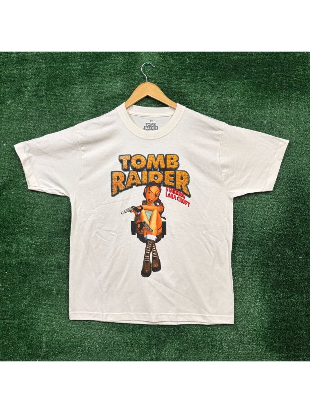 Tomb Raider Starring Laura Croft T-Shirt Size Medium